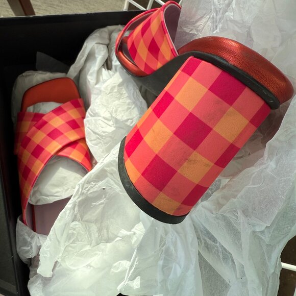 Unreal Fields Madge Fuschia/Orange Sandal Size 9/EU 40 - Picture 6 of 9